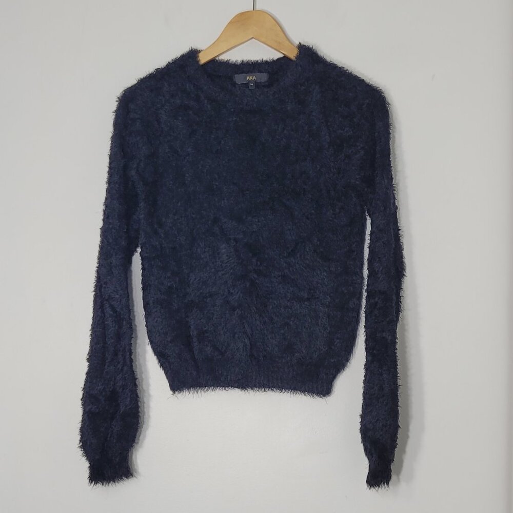 AKA Women's Black Shaggy Soft Vegan Fur Pullover Sweater Stretch Comfy Size 14